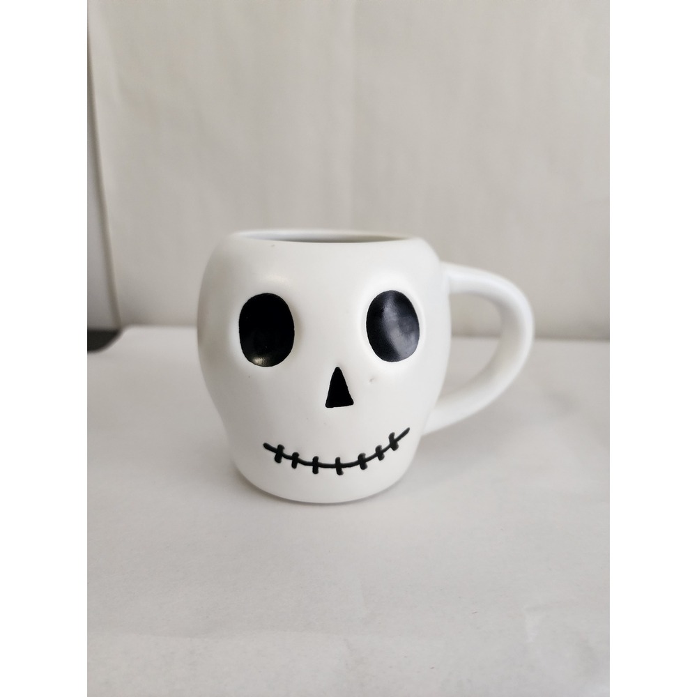 Spritz Target Halloween White Skull Stoneware Mug Skeleton Coffee Cup Matte
